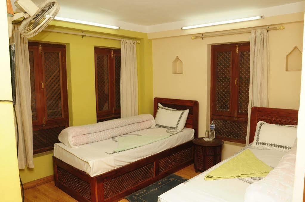 באקטפור Sunny Guest House And Cafe מראה חיצוני תמונה